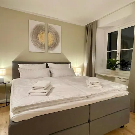 Apartment With Kitchen, Conservatory, Rain Shower