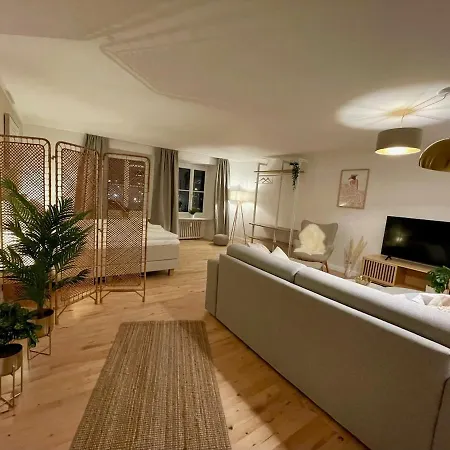 Apartment With Kitchen, Conservatory, Rain Shower